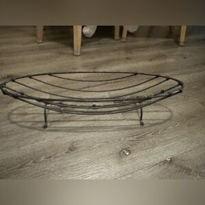 Black Metal Wire Fruit Basket